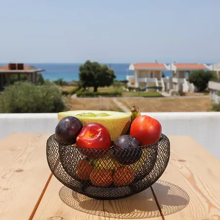 Baycasa * ネア・スキオニ