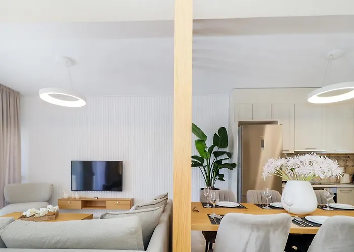 Baycasa Неа-Скиони