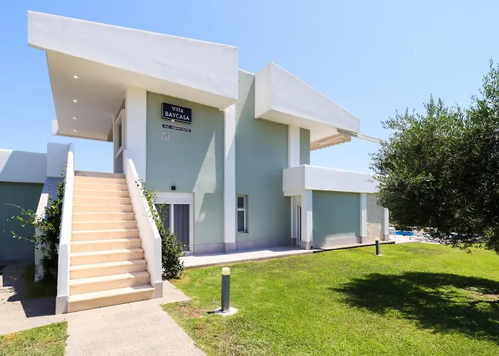 Baycasa Вилла Неа-Скиони