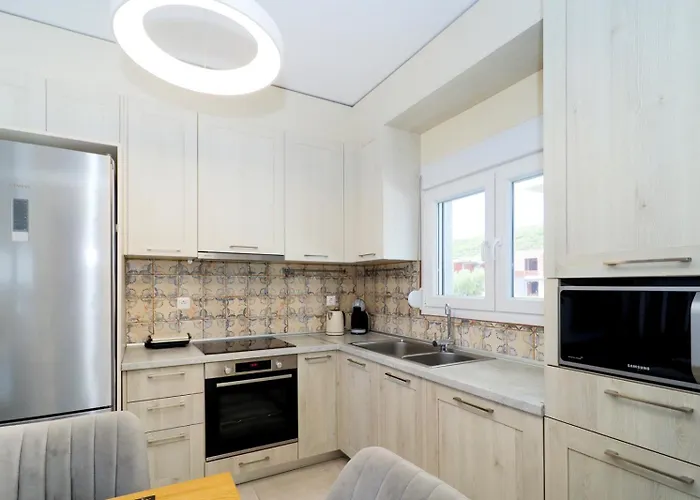 Baycasa * Неа-Скиони