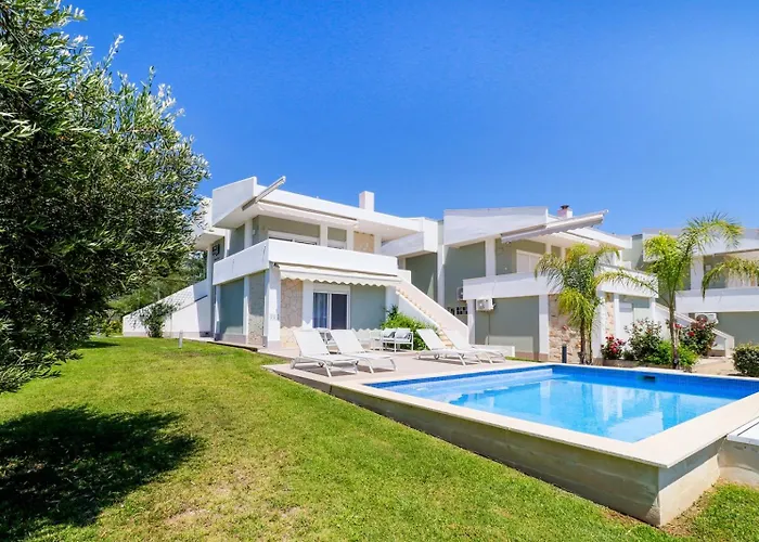 Baycasa Nea Skioni