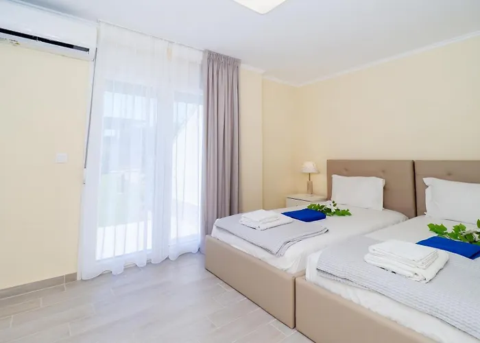 Baycasa Villa